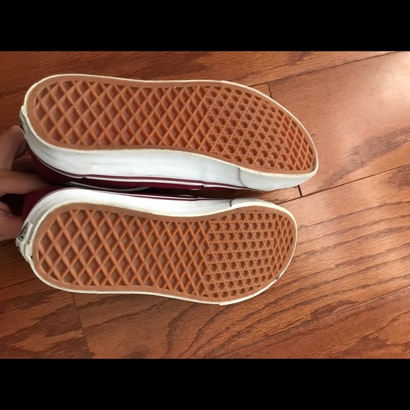 Vans (maroon) - Picture 4 of 4